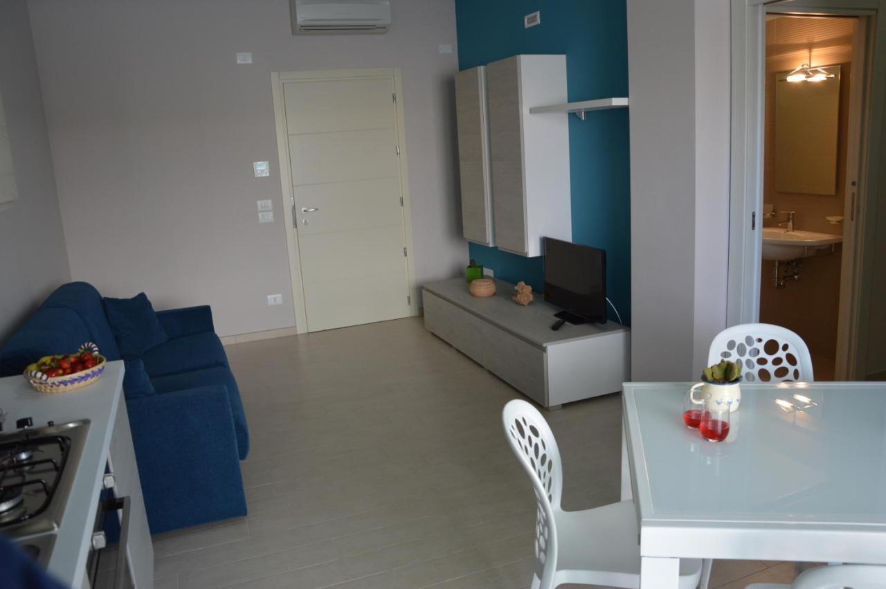 Case Vacanze Blue Bay Resort Roseto Degli Abruzzi Exterior photo
