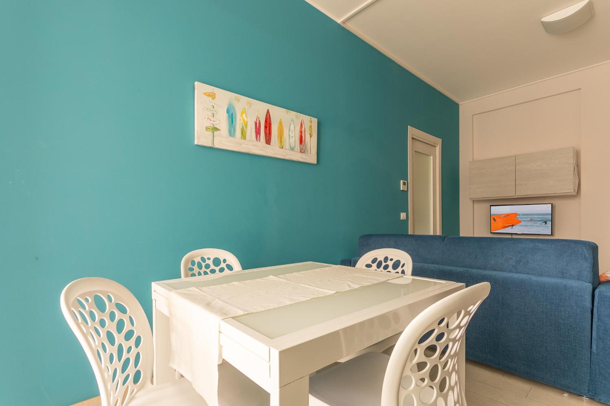 Case Vacanze Blue Bay Resort Roseto Degli Abruzzi Exterior photo